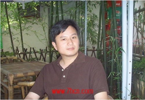 梁國(guó)根1.jpg